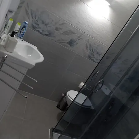 Lilly House Habitación en casa particular