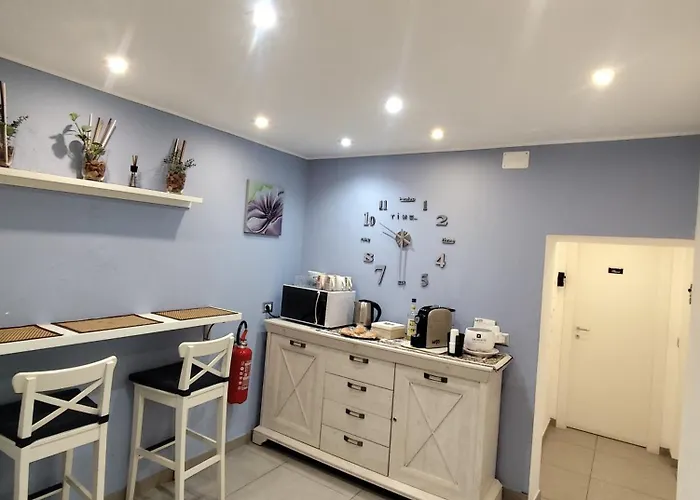 Lilly House * Catania